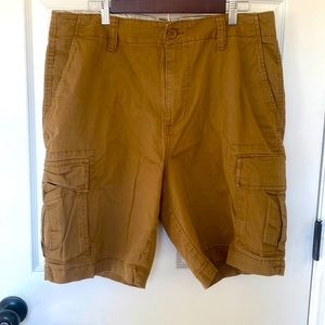 Old navy cargo shorts